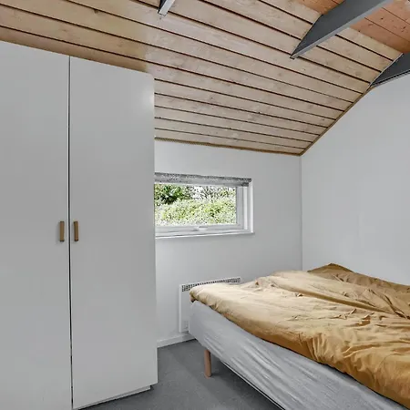 Cozy In Hadsund With Indoor Swimming Pool * Helberskov