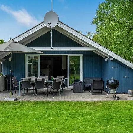 Vakantiehuis Cozy In Hadsund With Indoor Swimming Pool *
