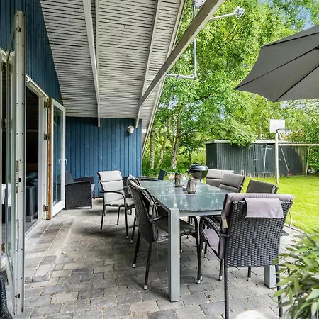 Cozy In Hadsund With Indoor Swimming Pool Helberskov